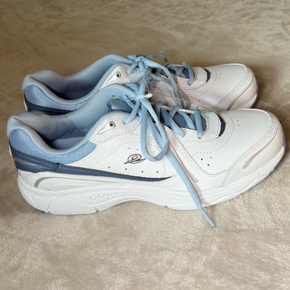 NWT Anti Gravity Easy Spirit White and Blue Sneakers